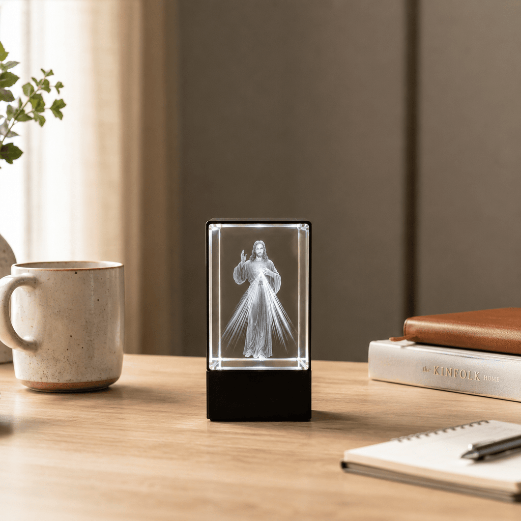 Divine Mercy Jesus Crystal Keepsake - Laverina
